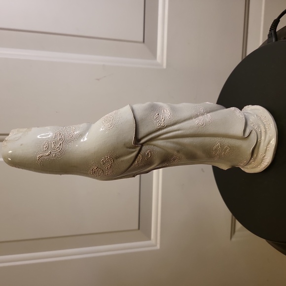 Japanese Kutani Pottery Statue Buddha Kannon Bodhisattva Porcelain Bisque Signed - Picture 6 of 10